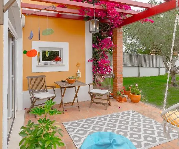 Semesterbostad Casa Da Foz - Charming House Foz do Arelho